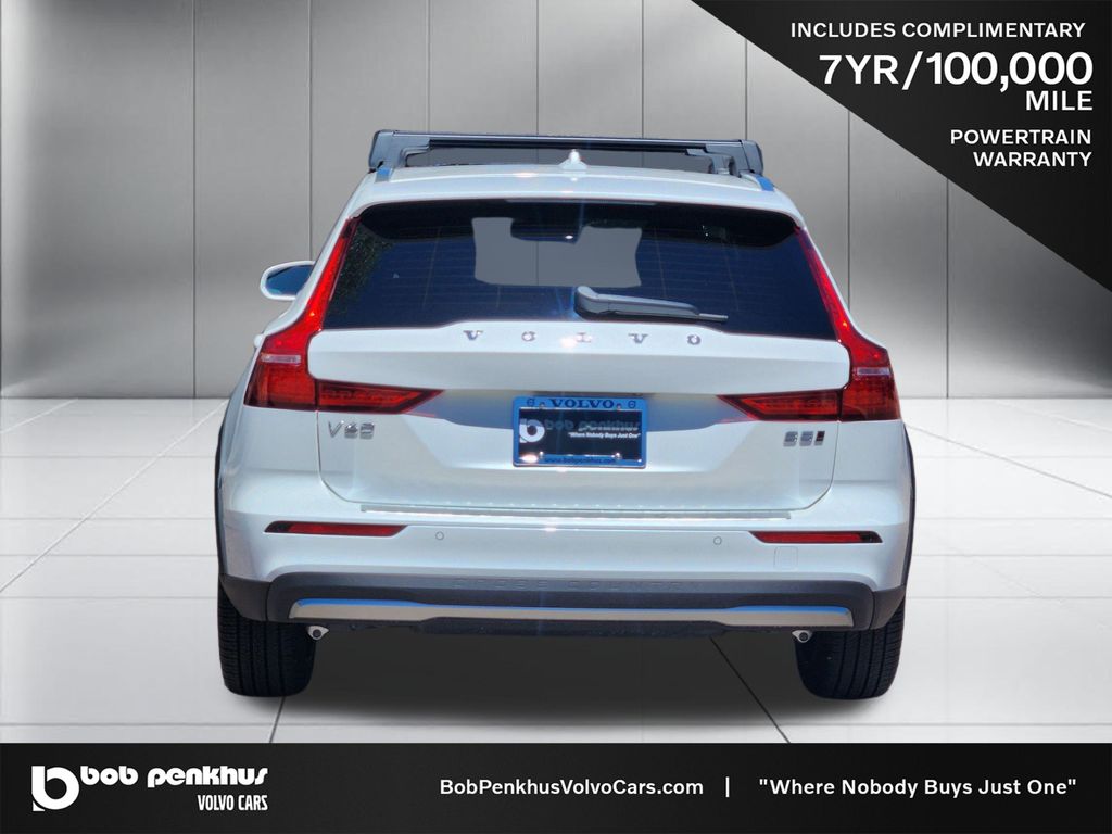 2026 Volvo V60 Cross Country Plus - Photo 26