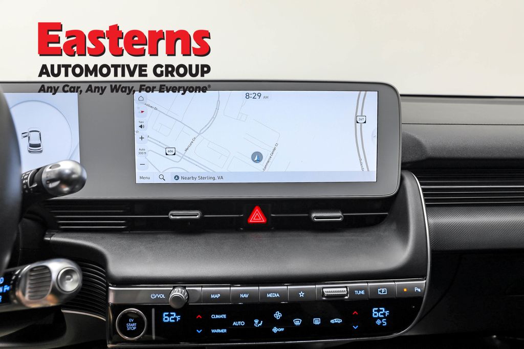Used 2023 Gray Hyundai SE image 12