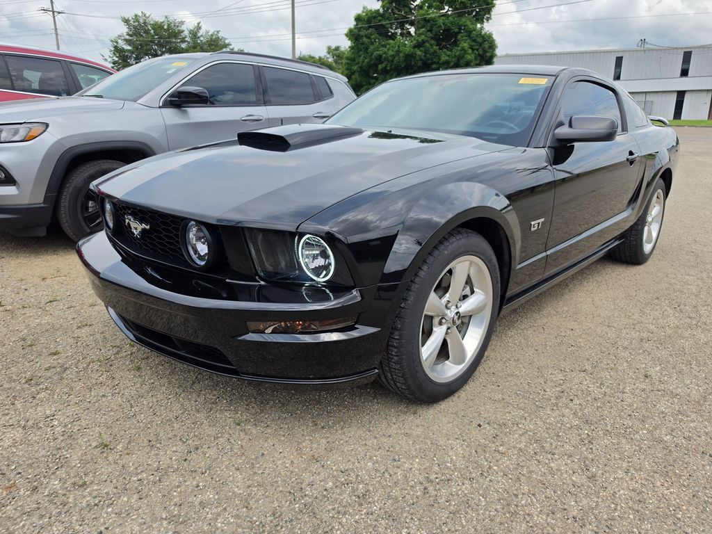 2007 Ford Mustang GT Premium Coupe RWD