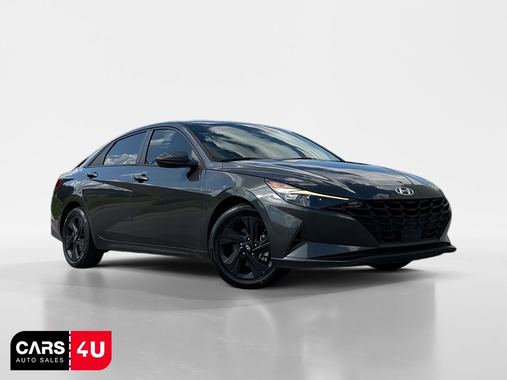 2021 Hyundai Elantra SEL FWD