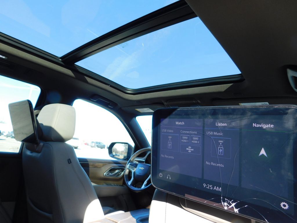 Thumbnail: 2021 Chevrolet Tahoe - 6