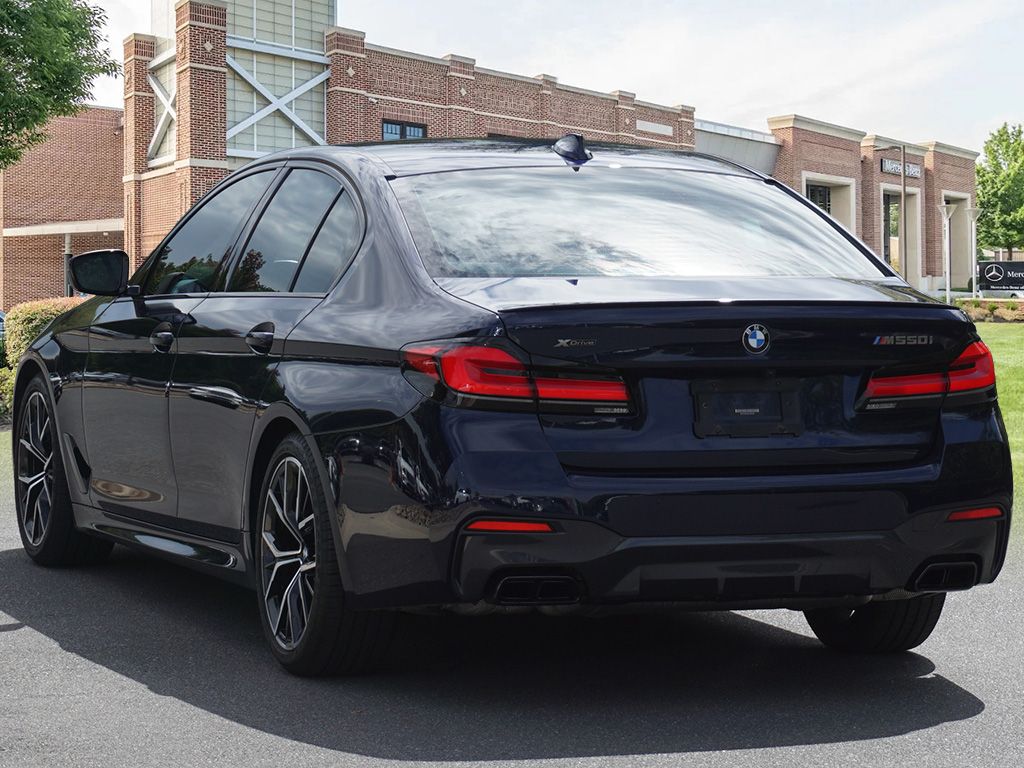 Thumbnail: 2021 BMW 5 Series - 7