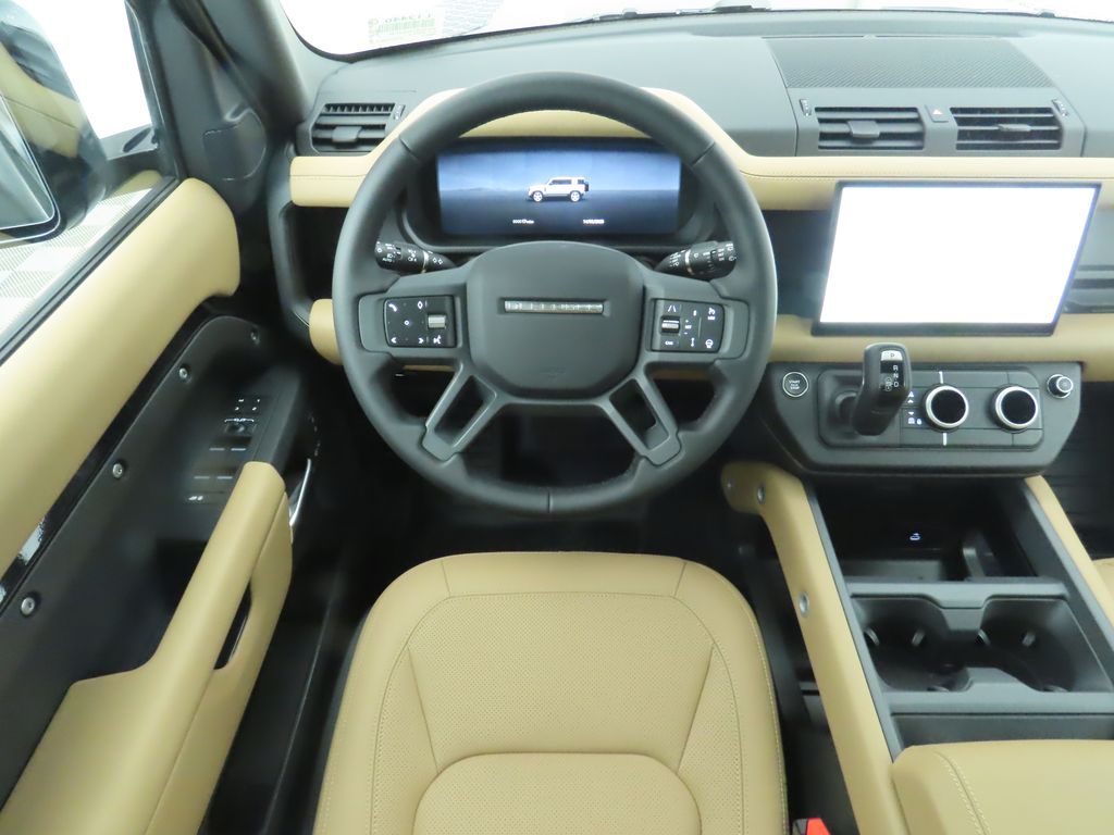 2025 Land Rover Defender 110 10