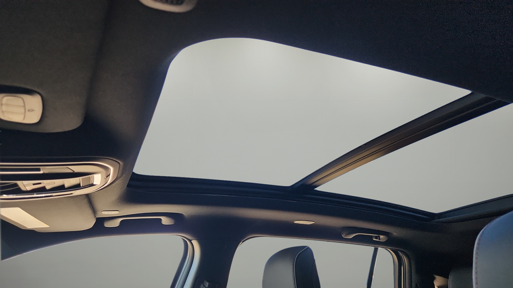 2025 Jeep Wagoneer S