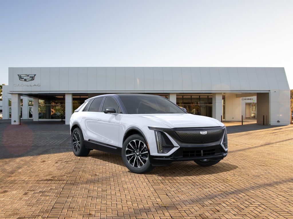 Vibrant White Tricoat 2026 Cadillac LYRIQ SUV / Crossover Rear-Wheel Drive 1-Speed Automatic