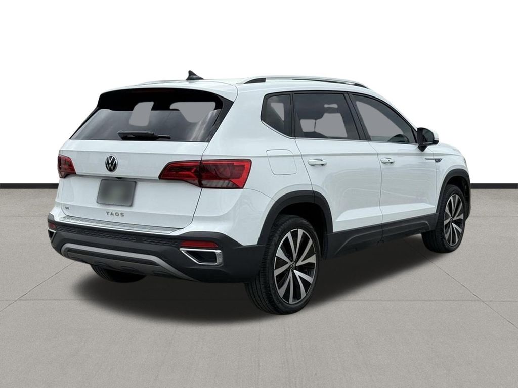2022 Volkswagen Taos 1.5T SE  at DeMontrond Auto Country