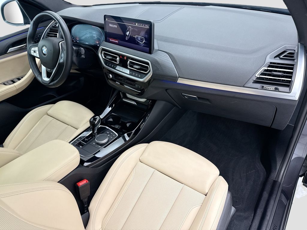 Thumbnail: 2023 BMW X3 - 16