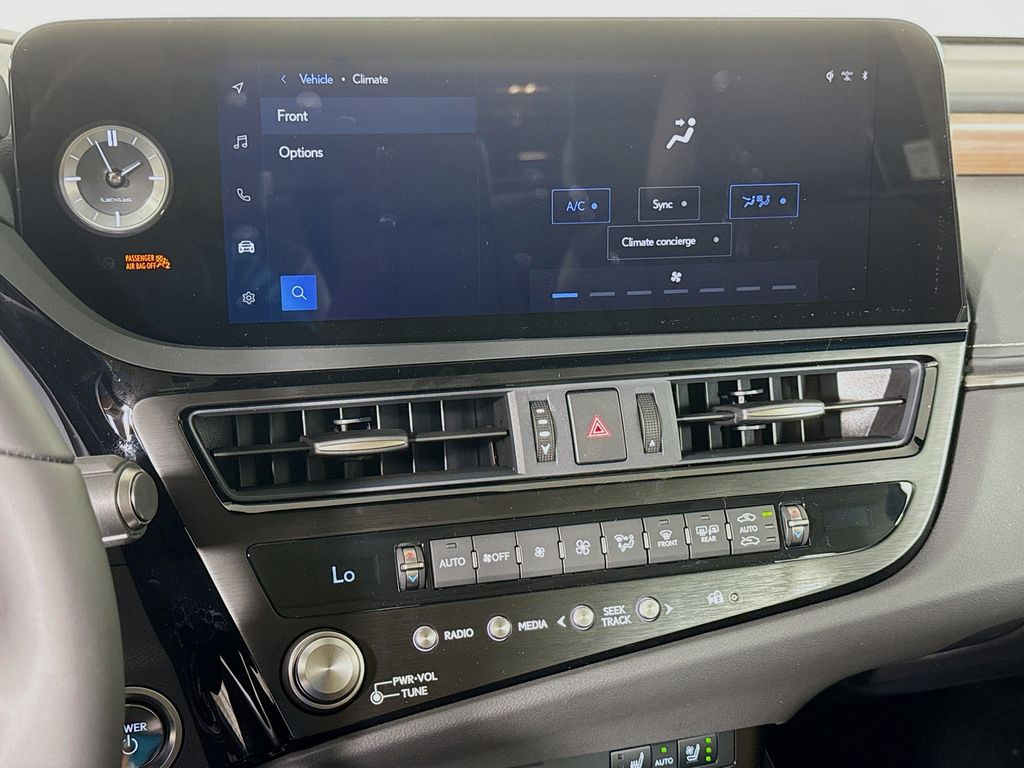 2025 Lexus ES Hybrid 300h 14