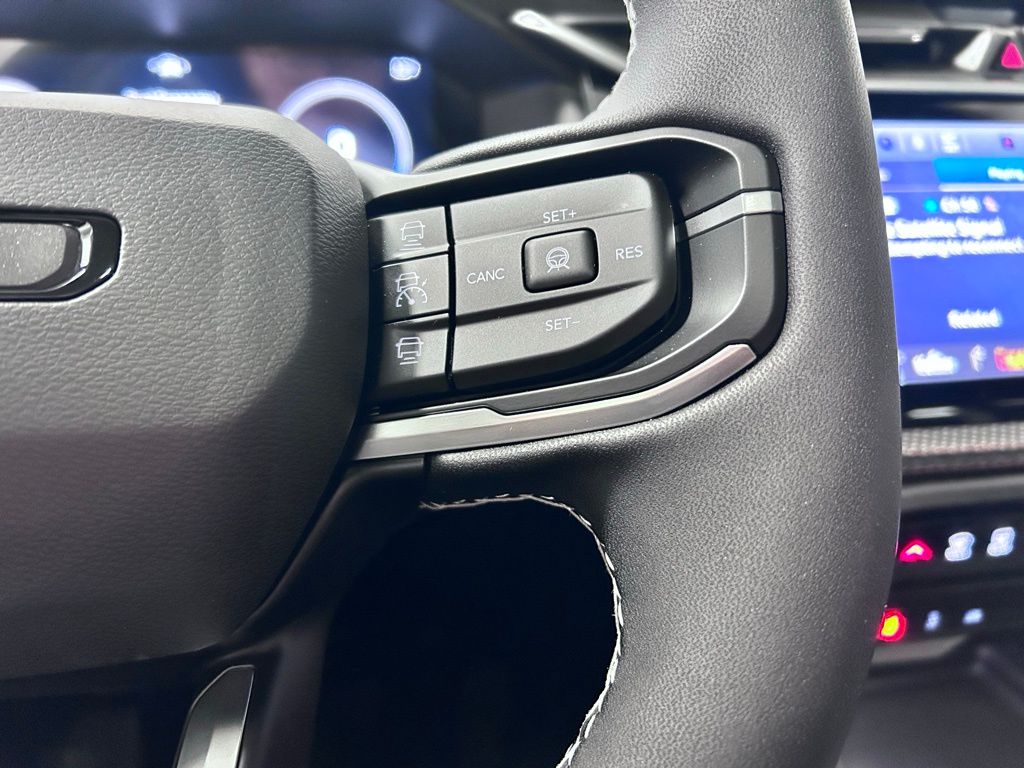 new 2026 Jeep Cherokee car, priced at $43,185