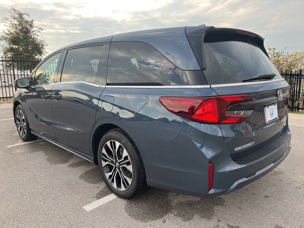 Thumbnail: 2026 Honda Odyssey - 4