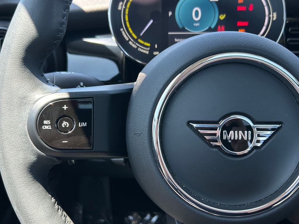 Thumbnail: 2024 MINI Cooper - 19