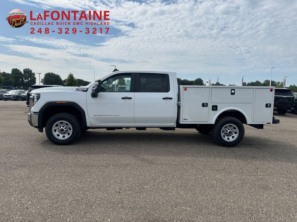 2024 GMC Sierra 3500HD Pro 29