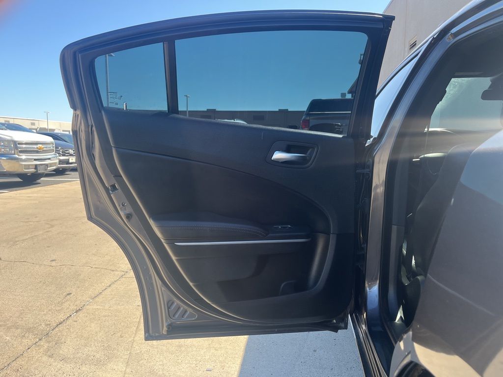 Thumbnail: 2020 Dodge Charger - 10