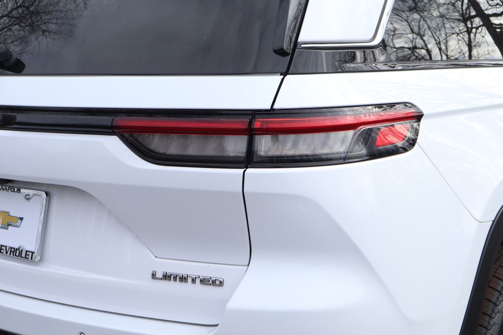 Thumbnail: 2024 Jeep Grand Cherokee - 8