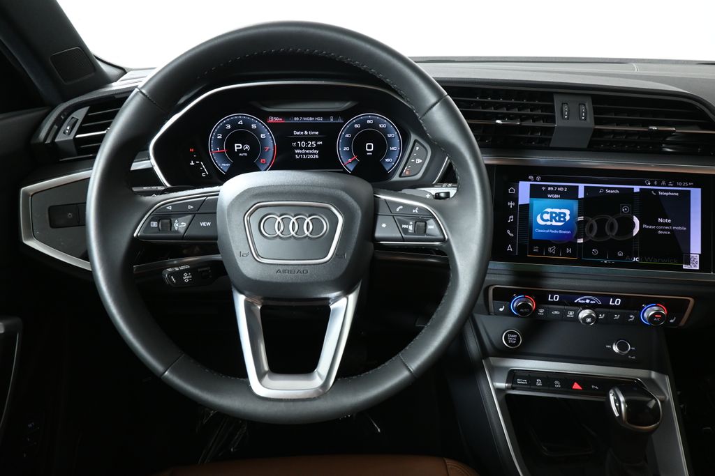 Thumbnail: 2025 Audi Q3 - 18