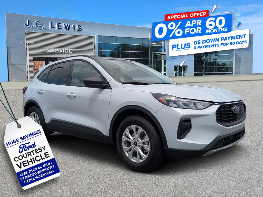 2025 Ford Escape Active's photo