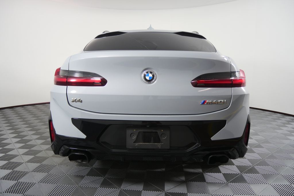Thumbnail: 2022 BMW X4 - 4