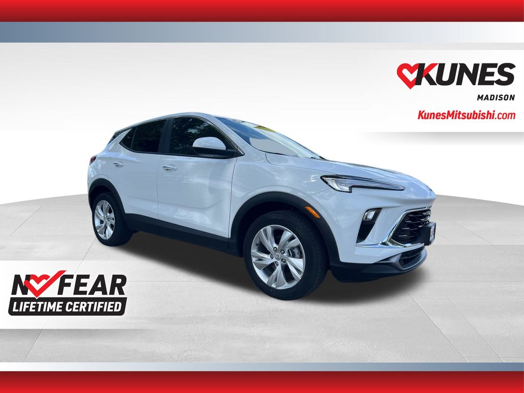Summit White 2025 Buick Encore GX Preferred FWD SUV / Crossover Front-Wheel Drive Continuously Variable Transmission