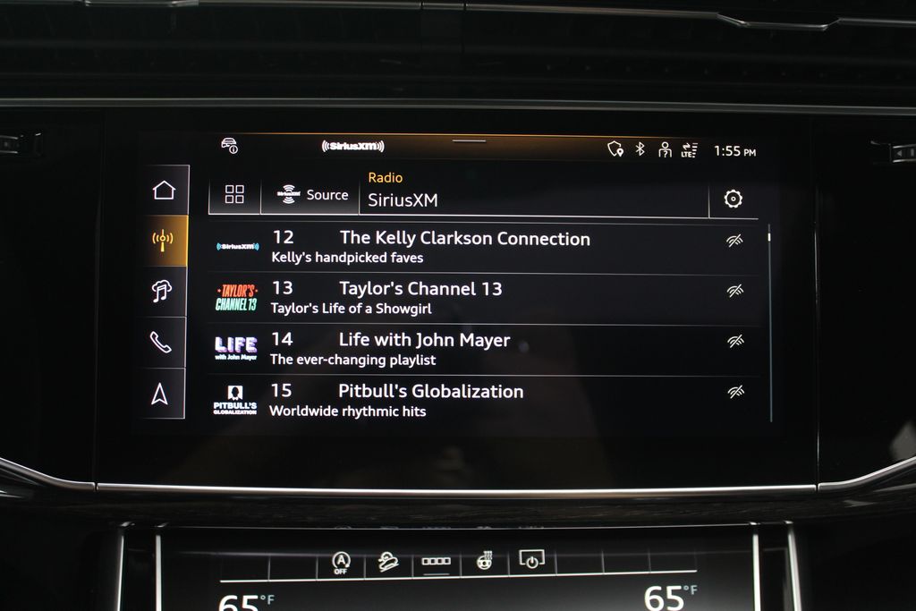 Thumbnail: 2026 Audi Q8 - 21