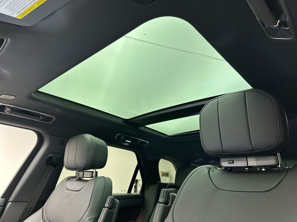 2025 Land Rover Range Rover Sport Dynamic 9