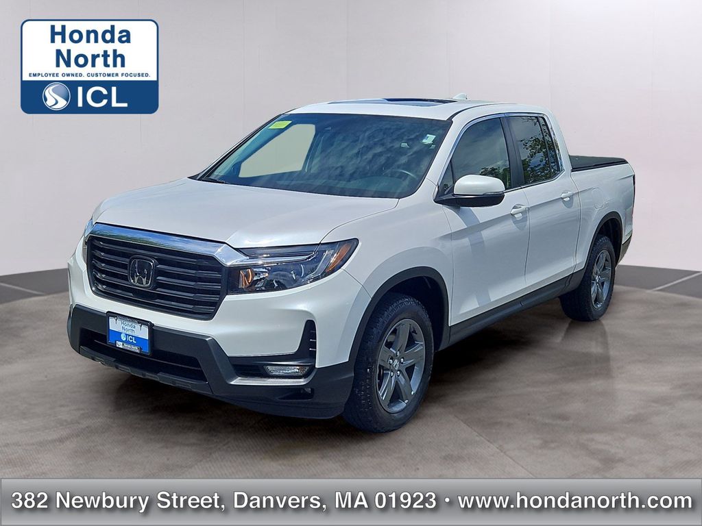 White 2023 Honda Ridgeline Pickup Truck All-Wheel Drive 9-Speed Automatic