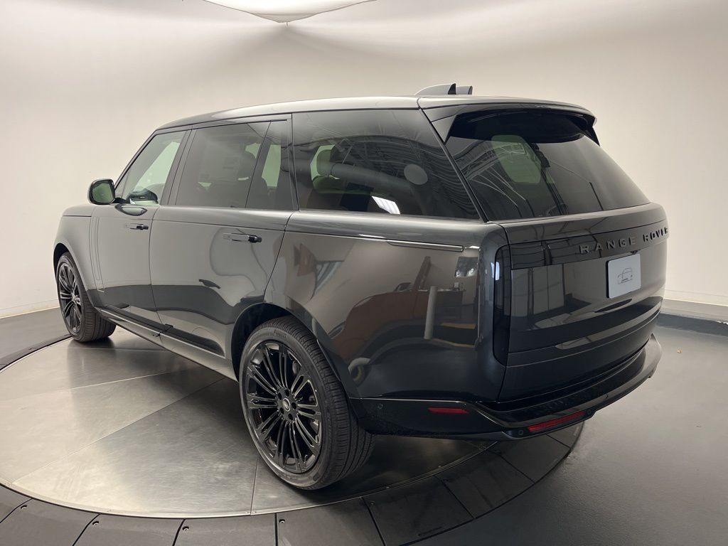 Thumbnail: 2025 Land Rover Range Rover - 3