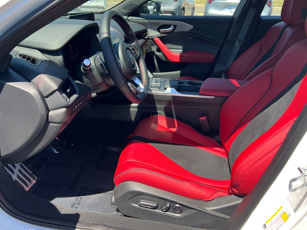 Thumbnail: 2025 Acura TLX - 13