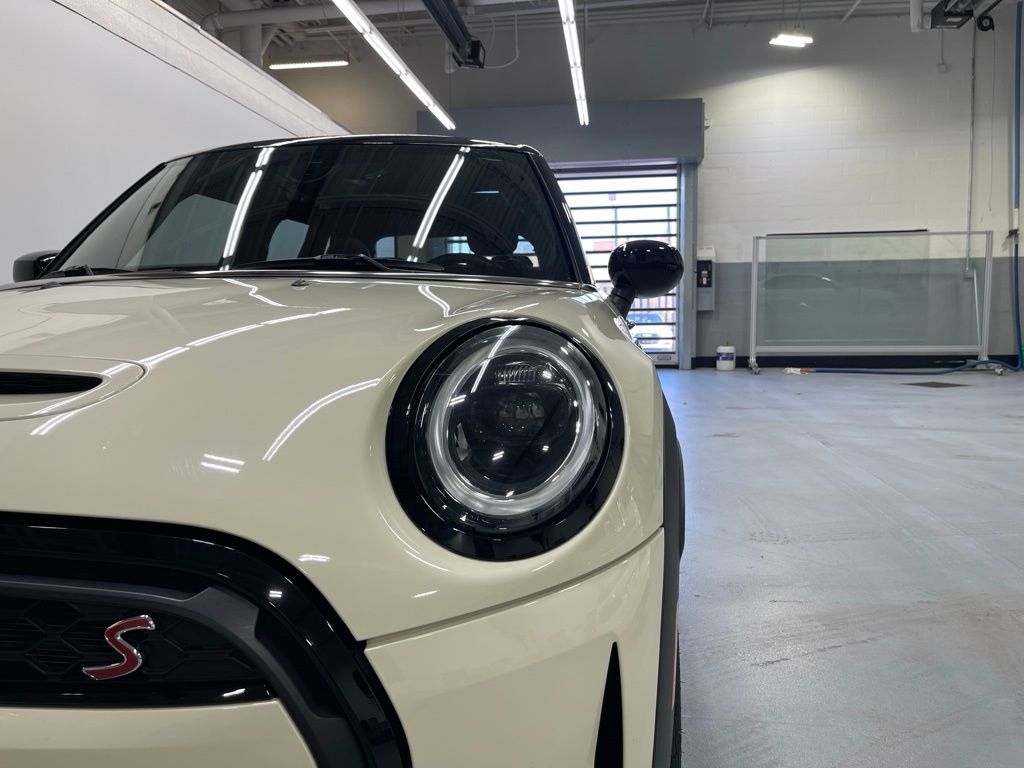 2022 MINI Cooper S 9