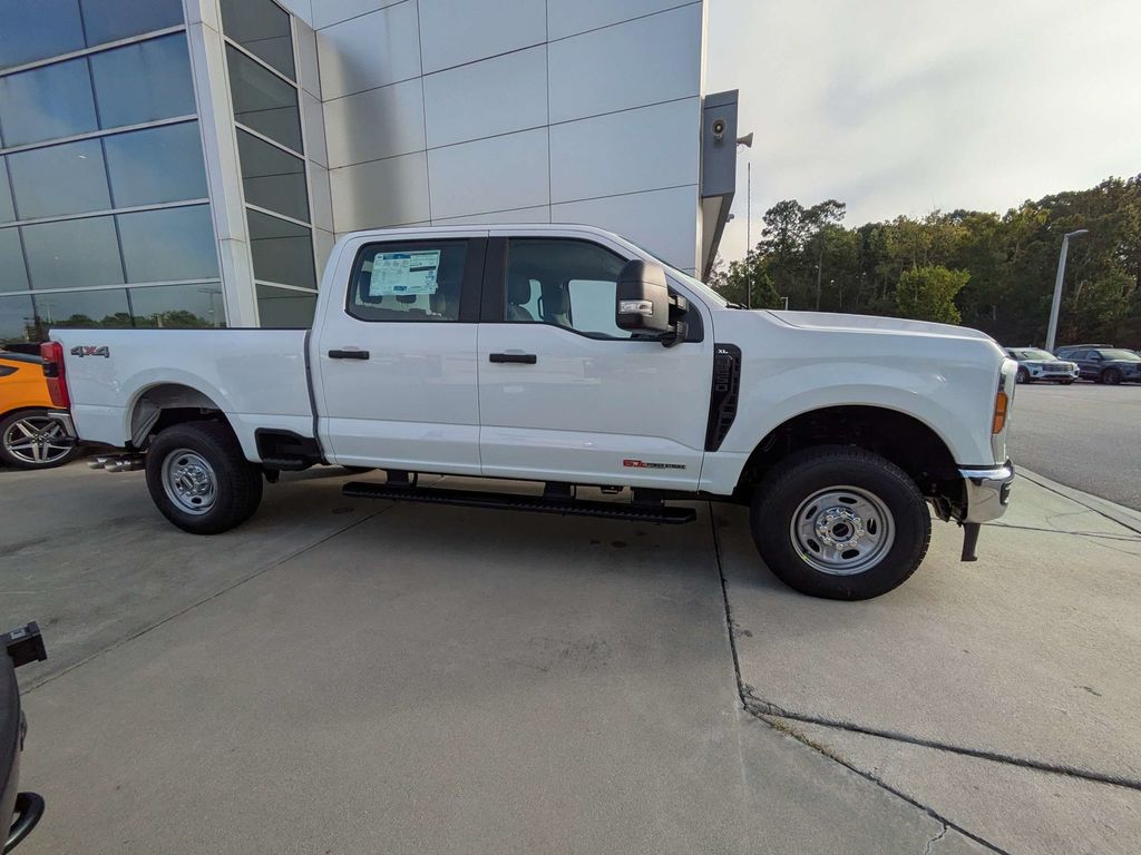 2027 Ford F-250 Super Duty XL