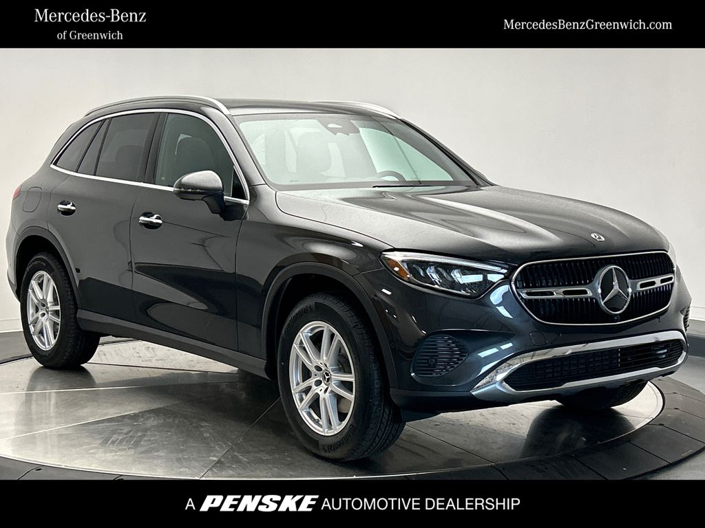 2025 Mercedes-Benz GLC 300 -
                Greenwich, CT