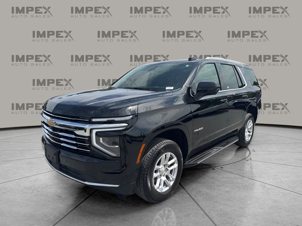 2025 Chevrolet Tahoe LT 4WD's photo
