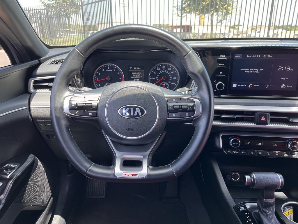 Thumbnail: 2021 Kia K5 - 17