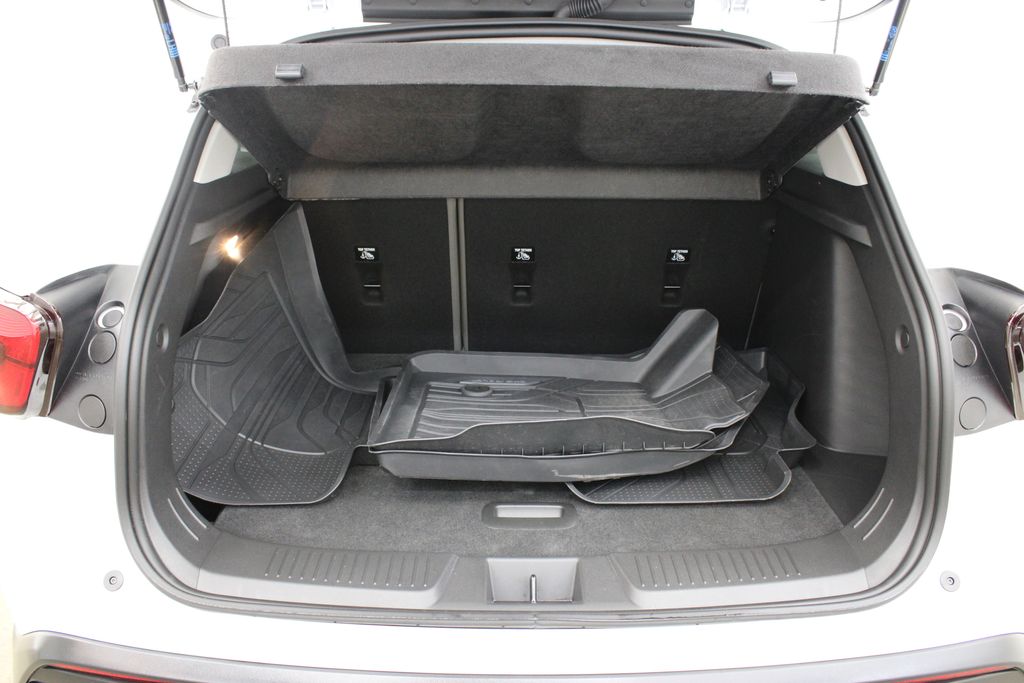 used 2025 Chevrolet Trax car, priced at $25,991