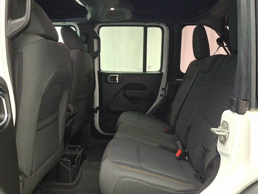 Thumbnail: 2024 Jeep Wrangler - 10