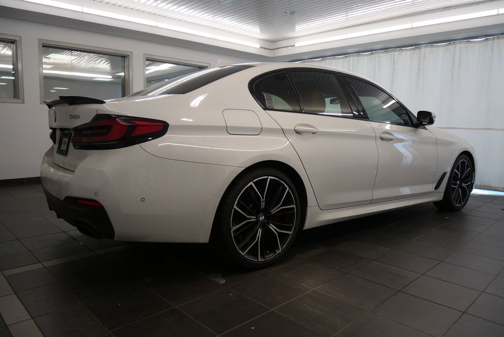 2022 BMW 5 Series 540i 6