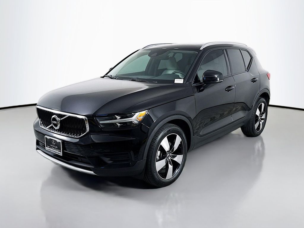 2020 Volvo XC40  -
                  Lakeway, TX