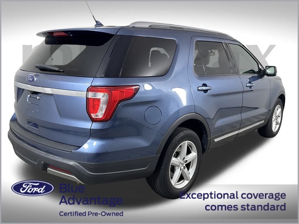 2019 Ford Explorer XLT photo 2