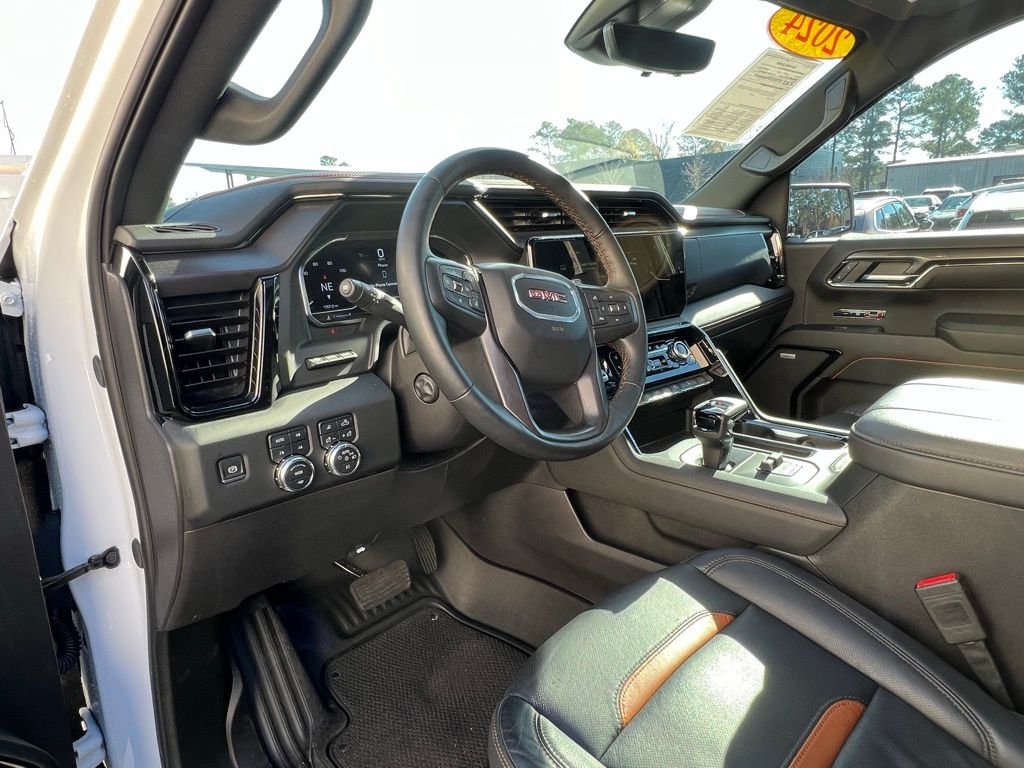 Thumbnail: 2024 GMC Sierra 1500 - 4