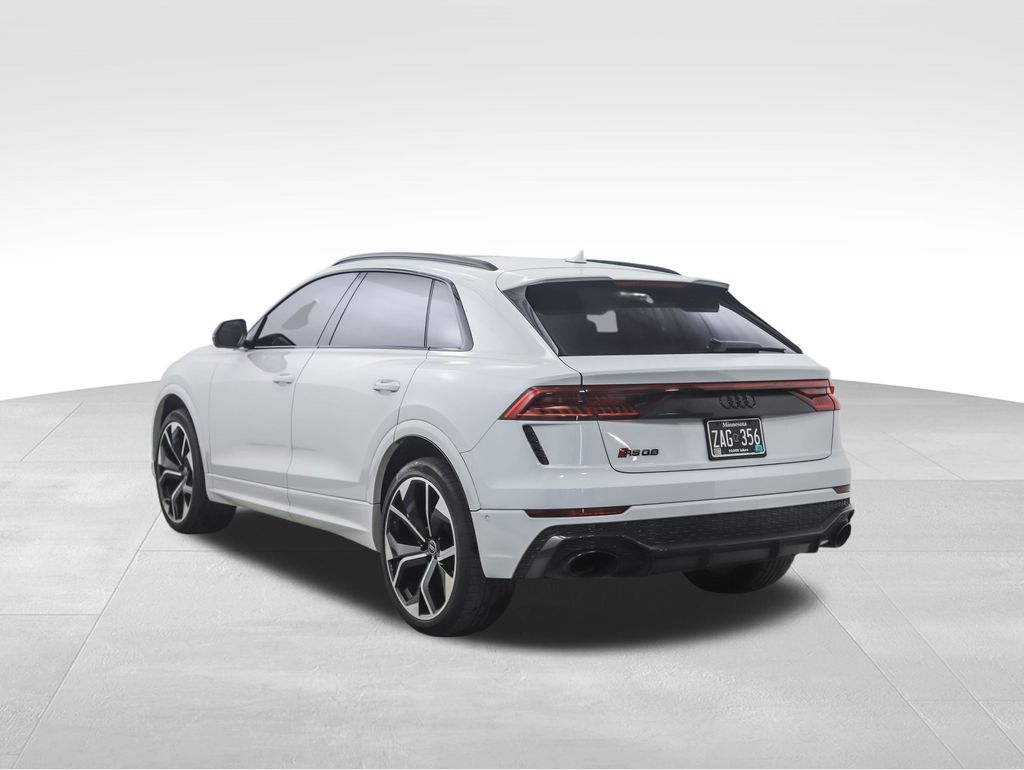 2023 Audi RS Q8 4.0T 3