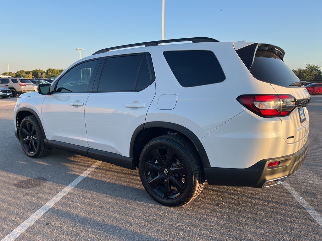 Thumbnail: 2025 Honda Pilot - 4