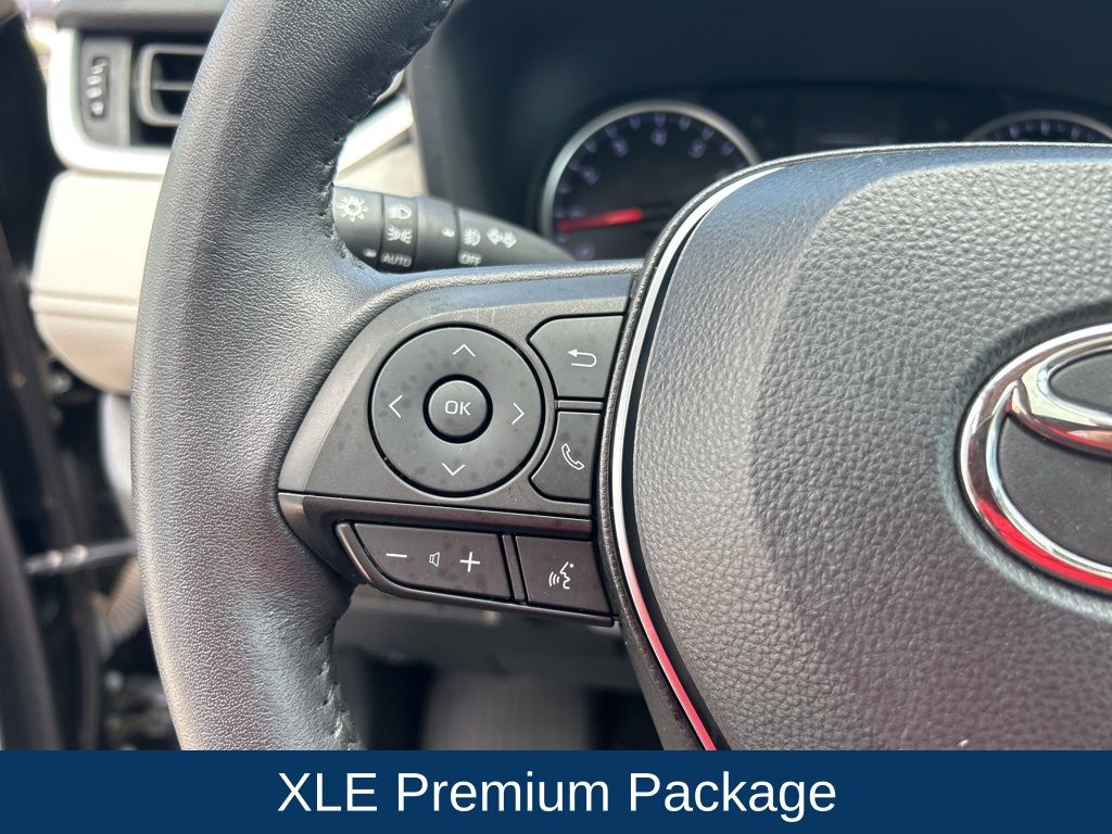 2022 Toyota RAV4 XLE Premium