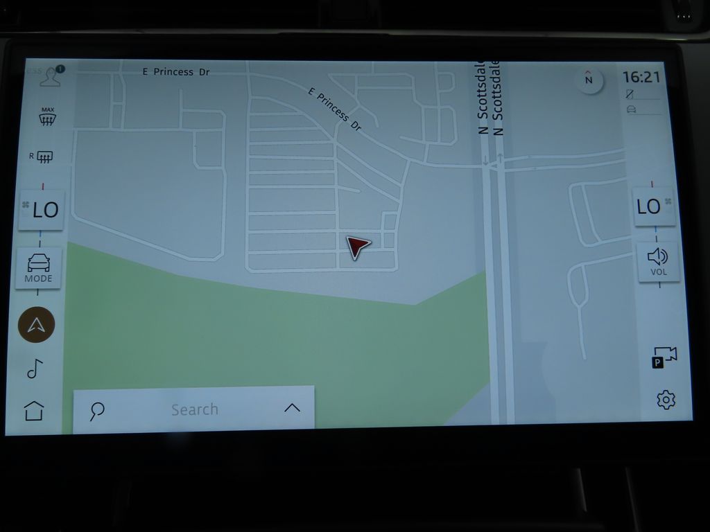 Thumbnail: 2026 Land Rover Range Rover Evoque - 15