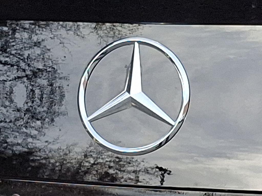 2025 Mercedes-Benz C-Class C 300 24