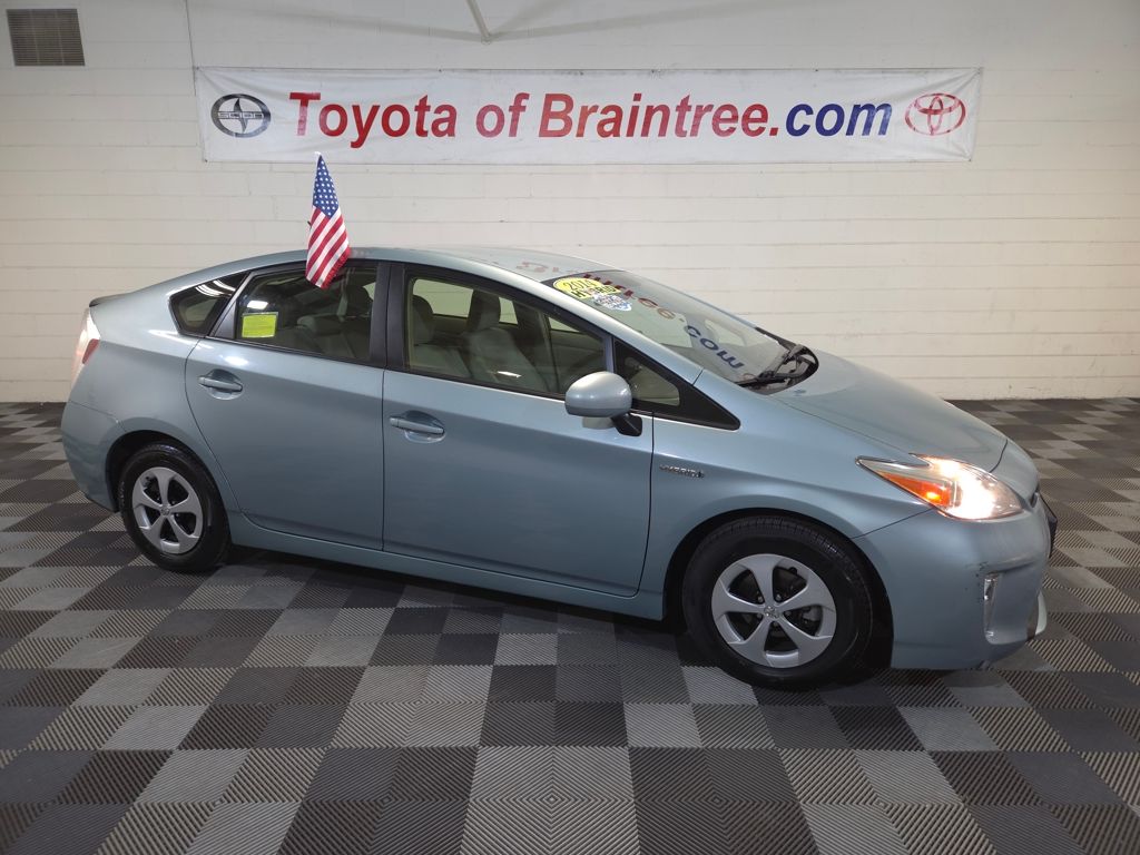 2014 Toyota Prius Two