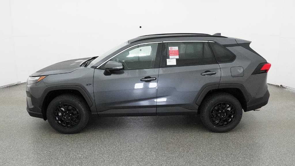 Thumbnail: 2025 Toyota RAV4 - 10