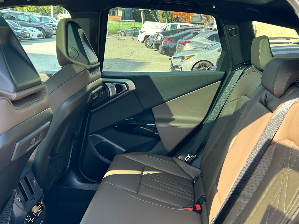 Thumbnail: 2026 BMW X3 - 31