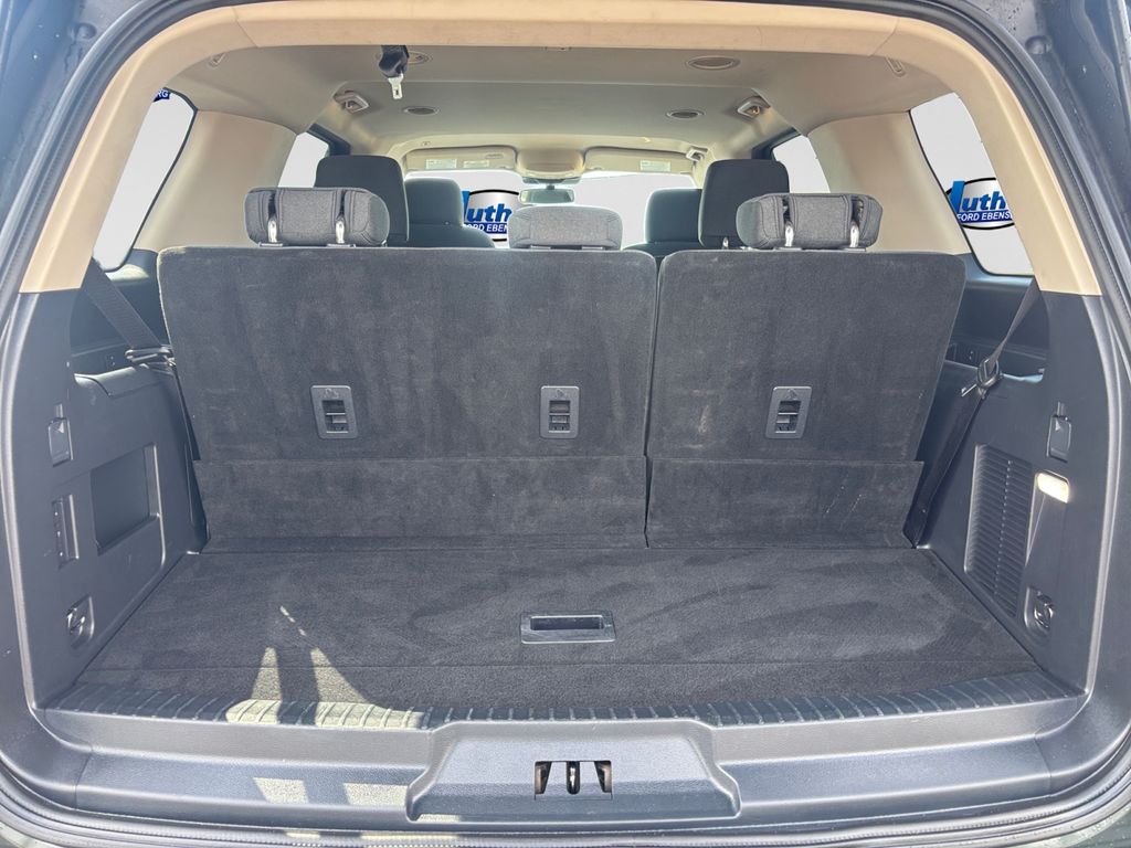 2022 Ford Expedition XLT Green at Grove City Ford