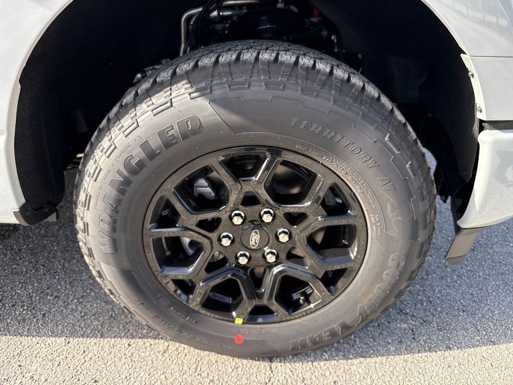 New 2026 White Ford XLT image 11