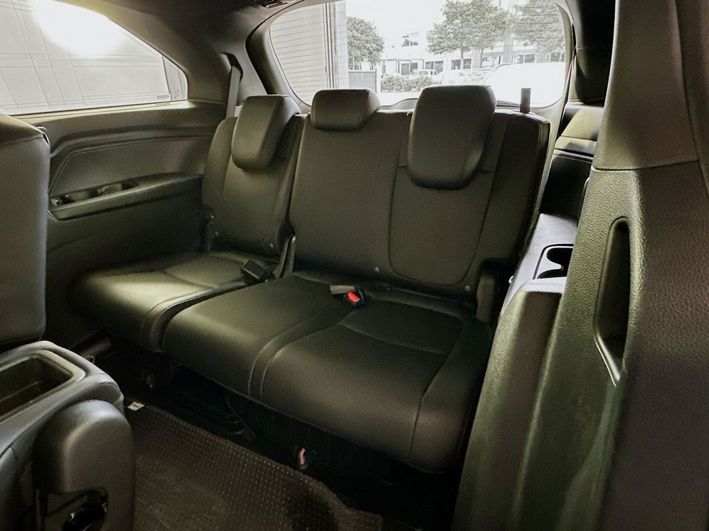 Thumbnail: 2025 Honda Odyssey - 27