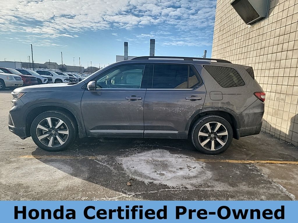 2025 Honda Pilot Touring AWD